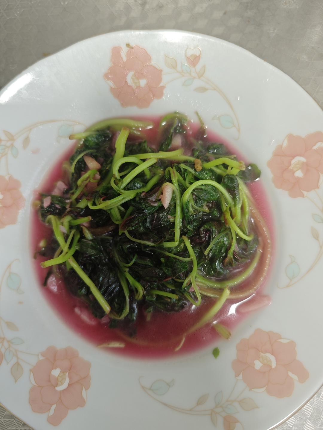 清炒红苋菜（简单菜也有窍门，一看就明白）