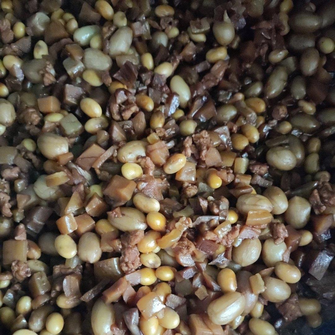 家常疙瘩肉皮咸菜