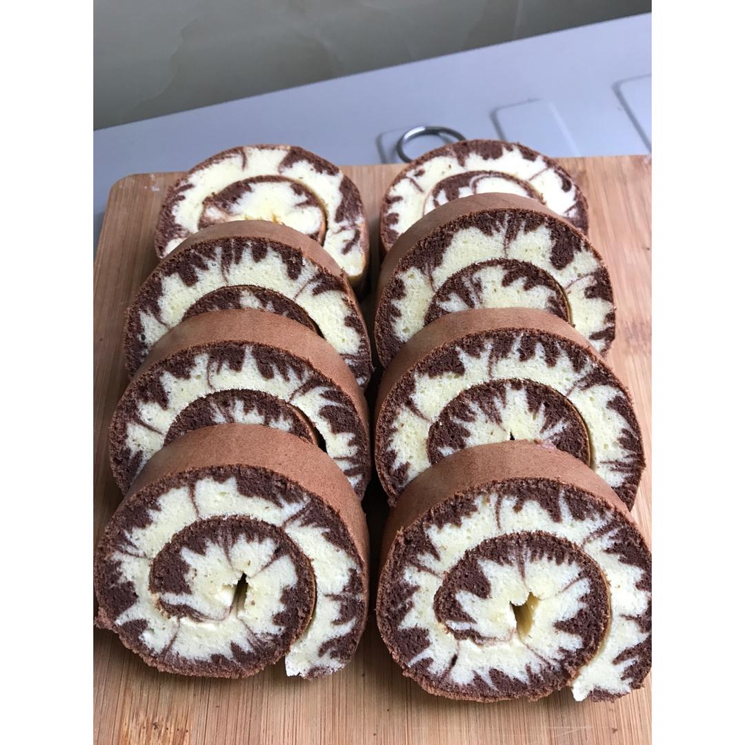 手机用户5873_zeqj做的黑旋风蛋糕卷---双色变式超好看【又名风火轮儿