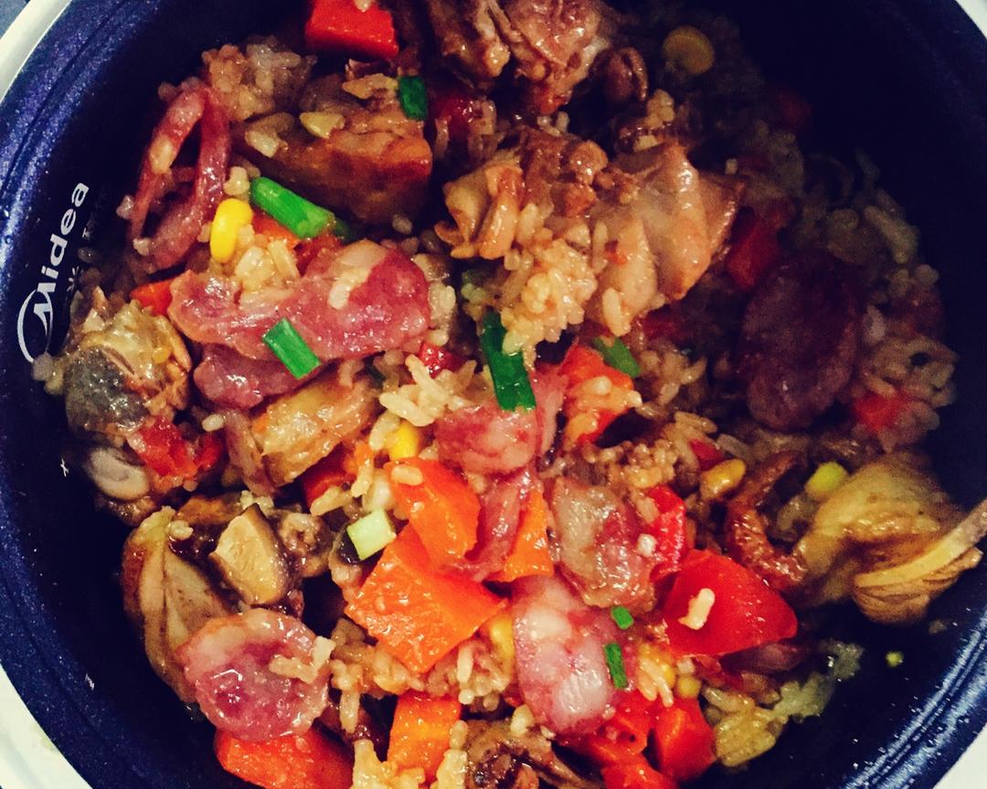鸡肉腊肠煲仔饭(电饭煲版)的做法