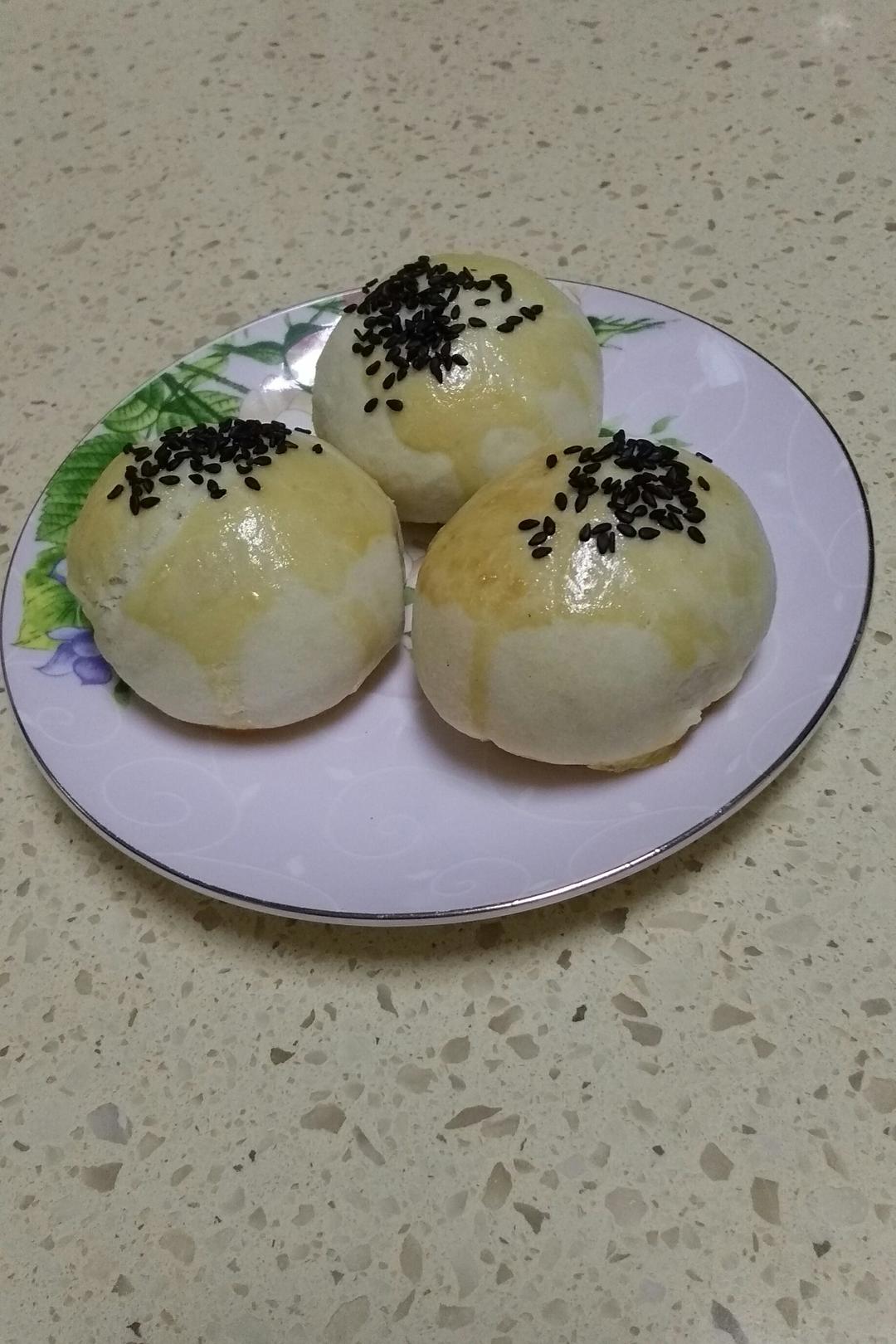 蛋黄酥