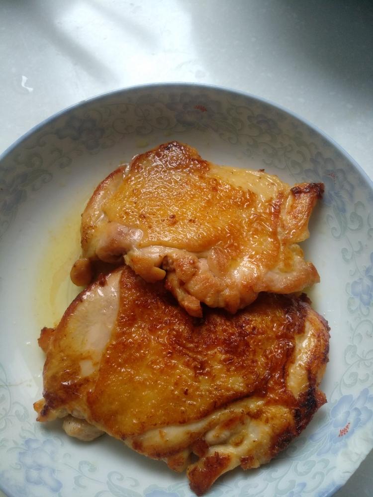 照燒雞腿，媲美吉野家