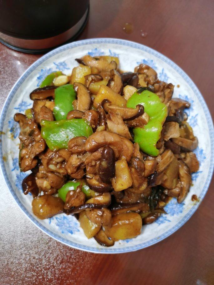 土豆鸡块（黄焖鸡）