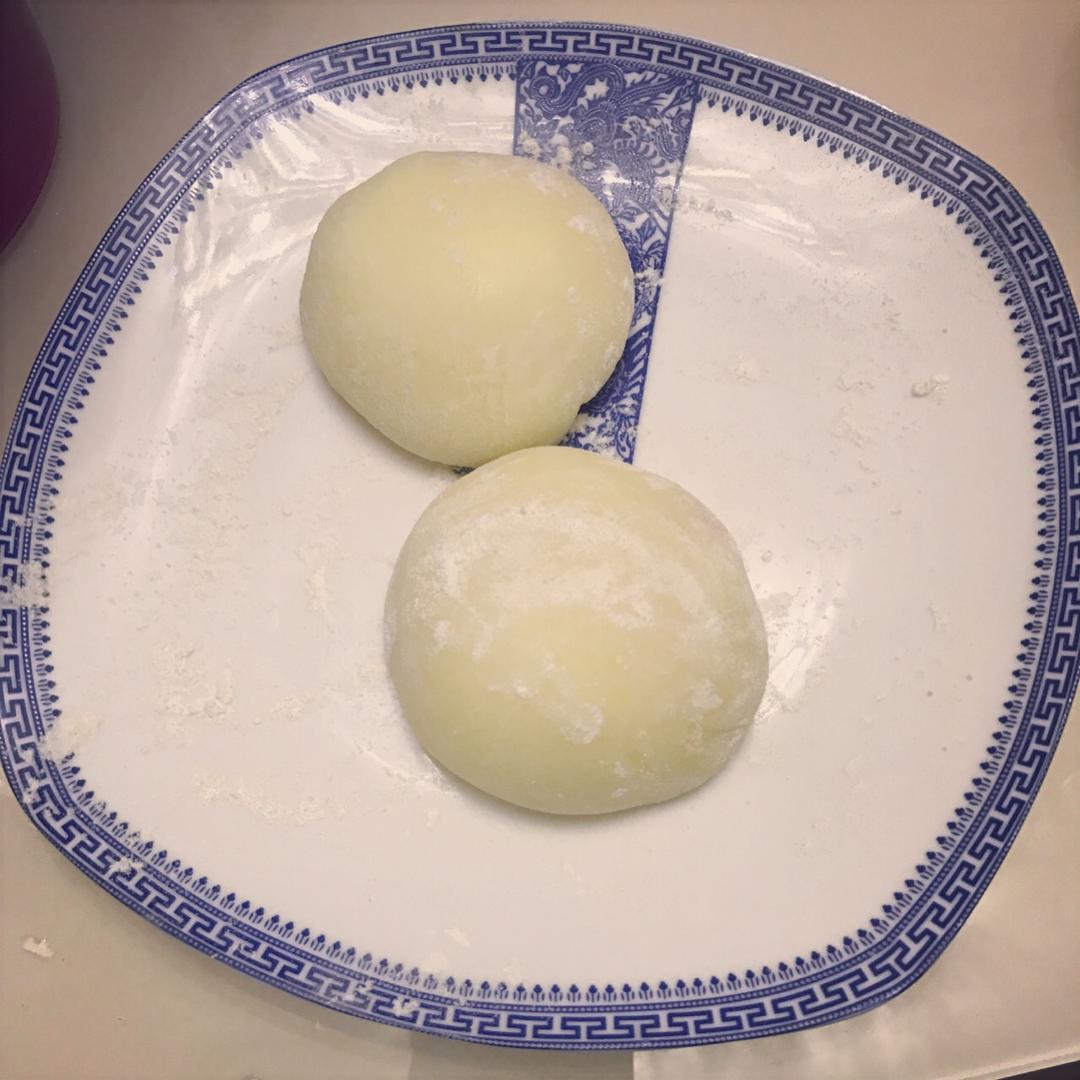 腹黑白胖子——奥利奥雪媚娘