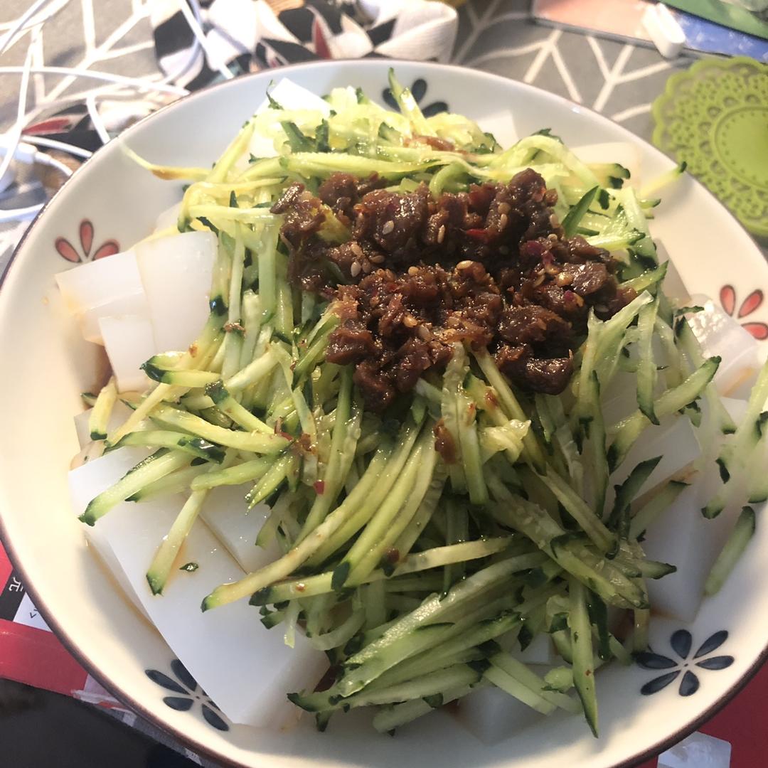 自制豌豆凉粉（10分钟就搞定）