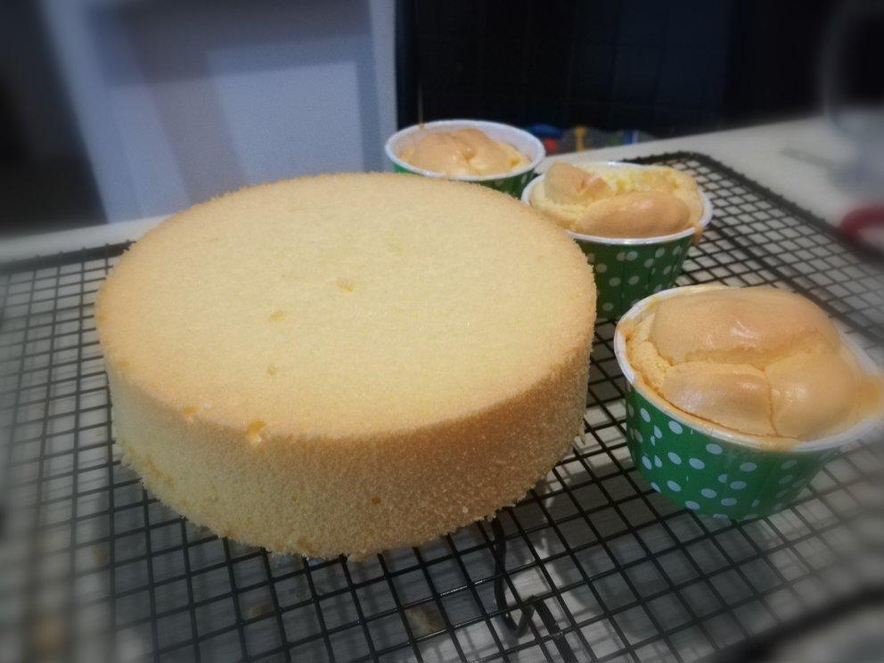 6寸原味戚风蛋糕