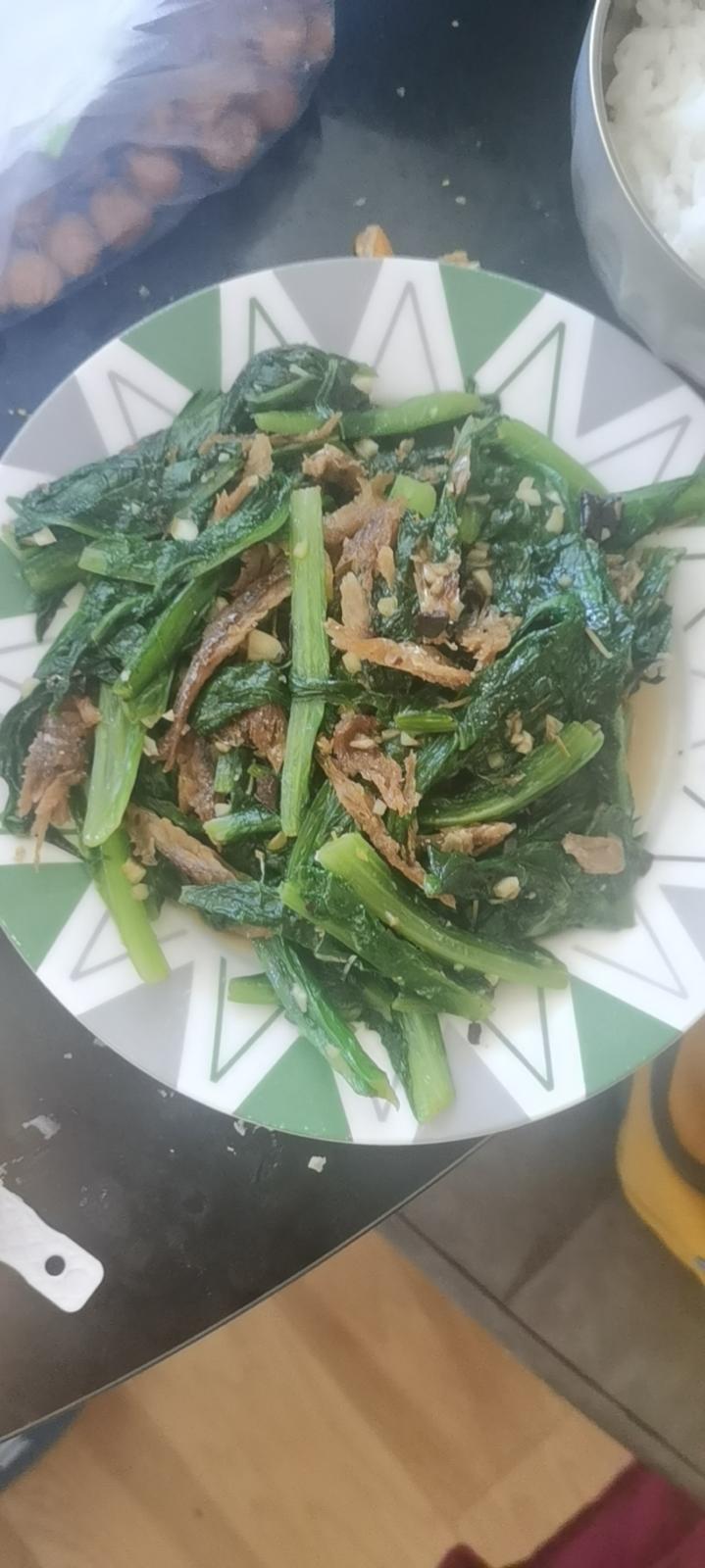 豆豉鲮鱼油麦菜