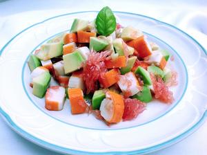 完美夏日开胃菜，牛油果蟹棒西柚沙拉的做法 步骤5