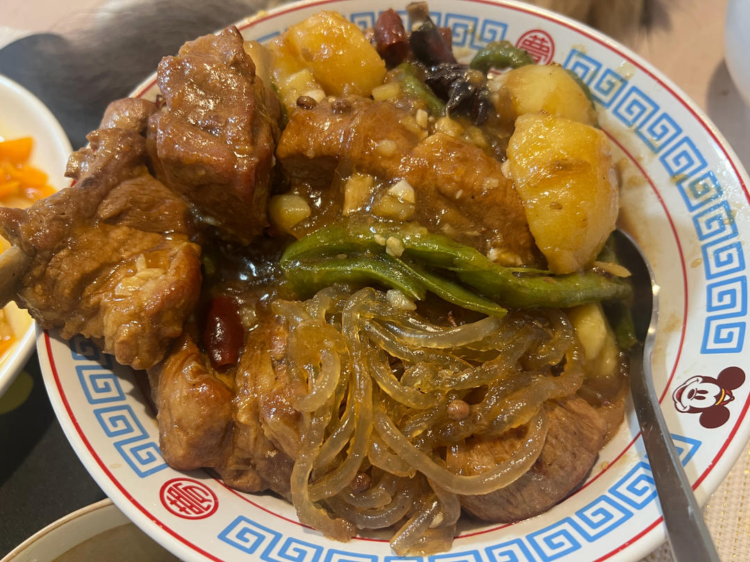 硬菜代表--排骨炖豆角土豆（豆角焖面胚子）