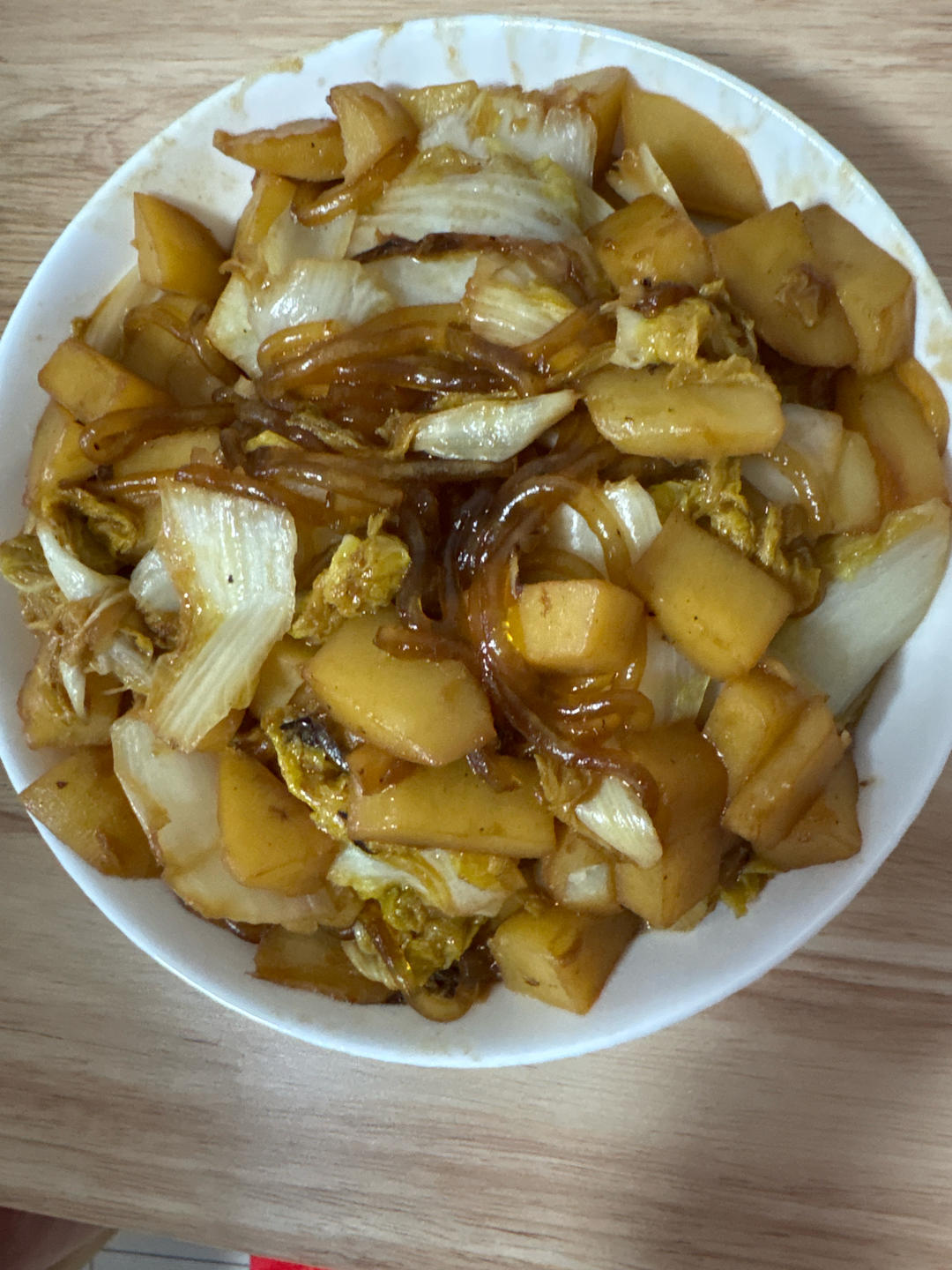 土豆白菜焖粉条