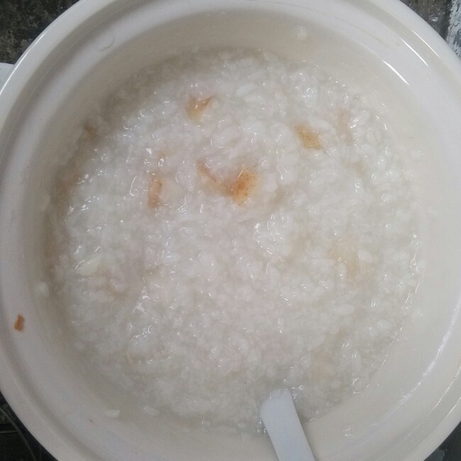 冰糖百合雪梨粥