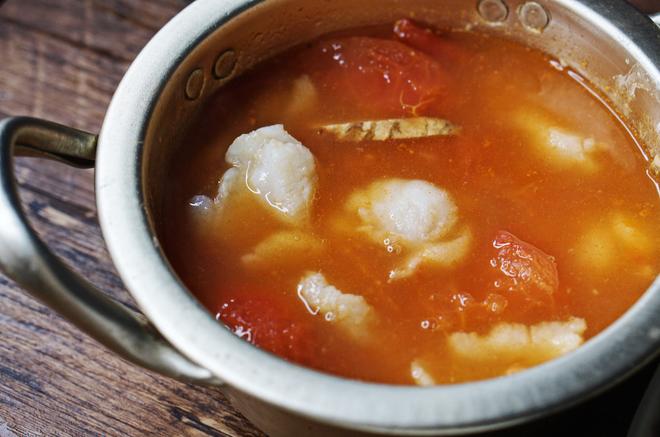 减脂必吃番茄巴沙鱼汤的做法