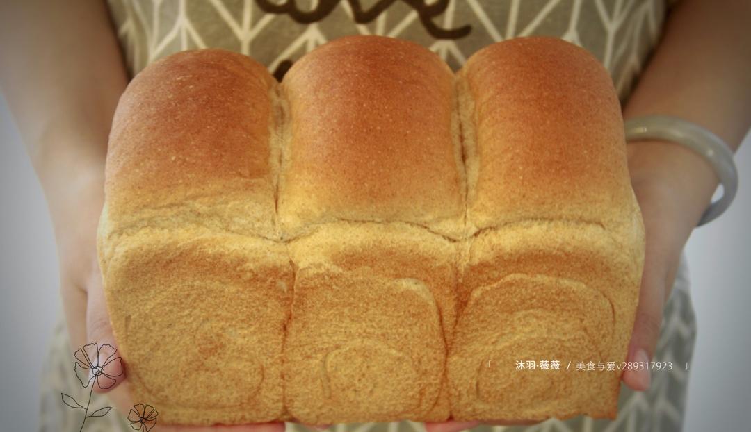 全麦吐司（50%全麦含量）低卡，低热量