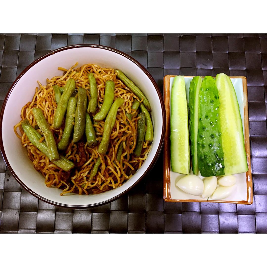 豆角焖面