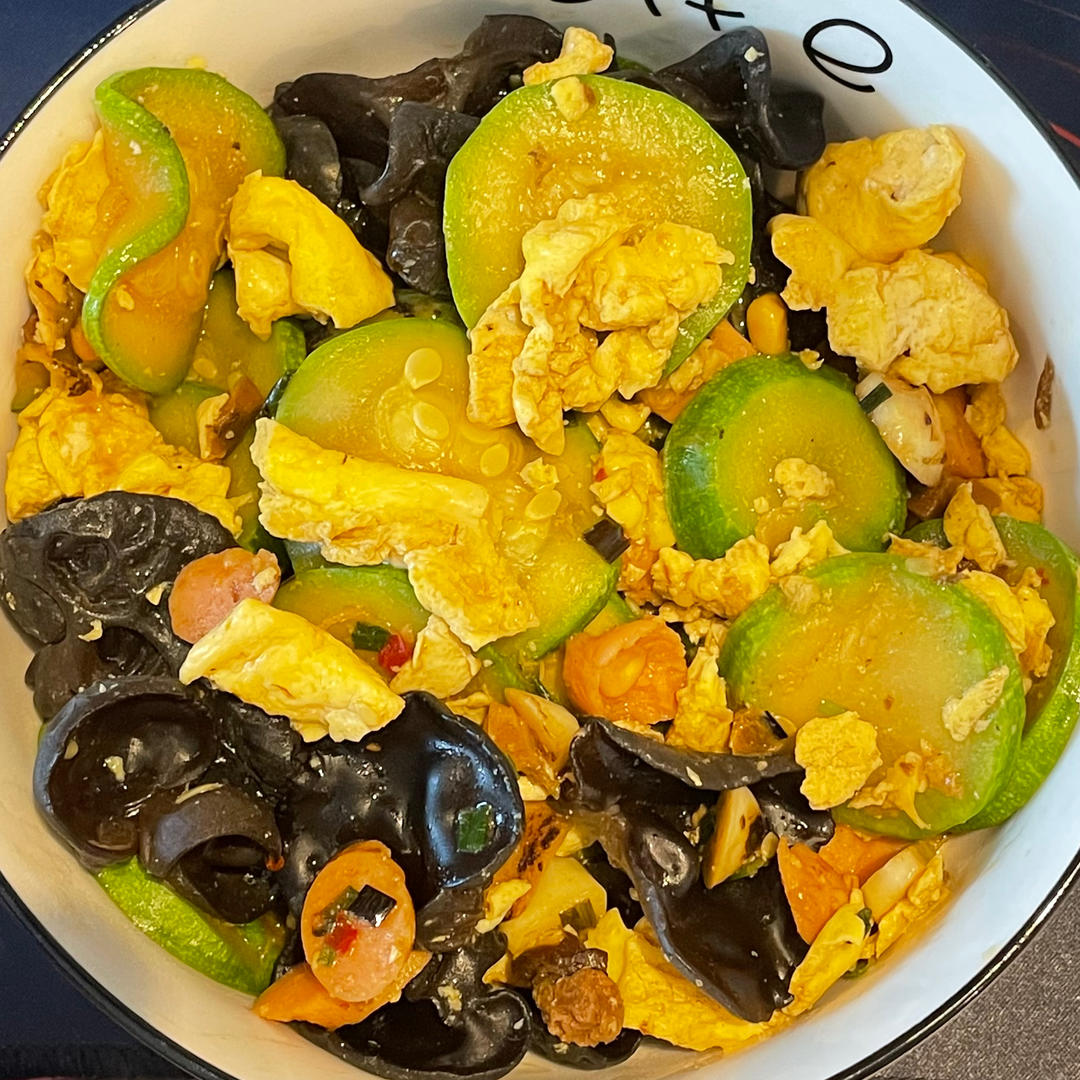 家常菜：小炒西葫芦