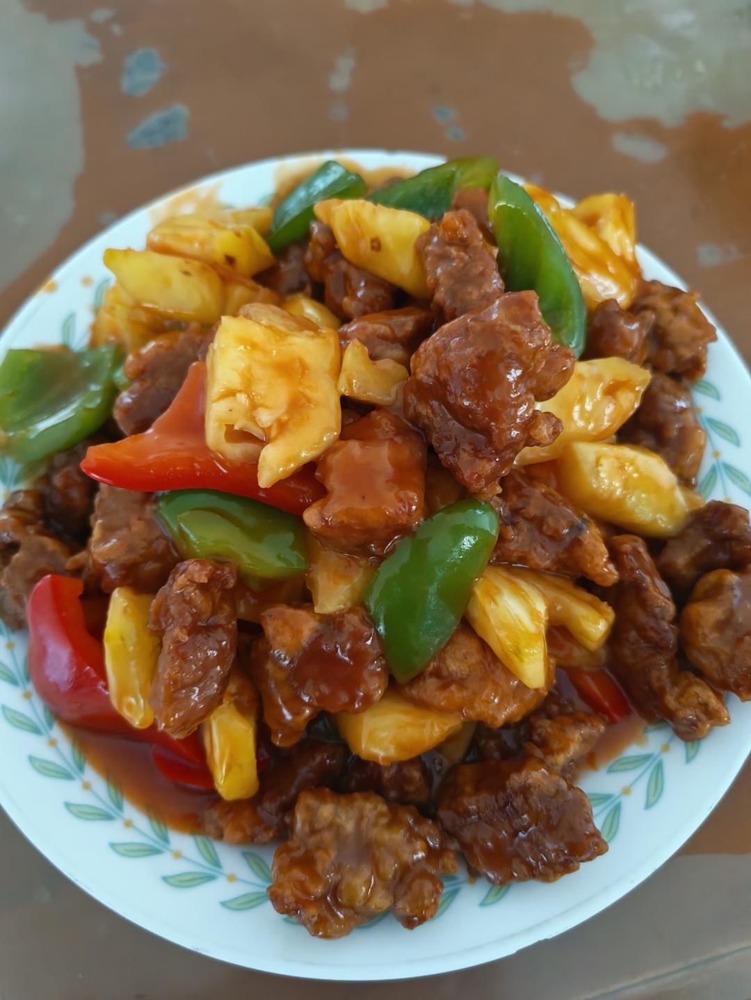 超级好吃做法也超级简单的酸甜菠萝古老肉