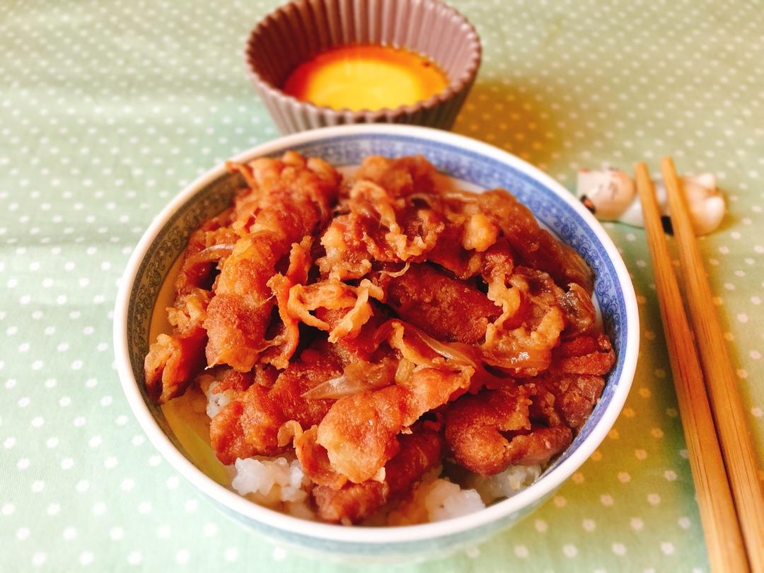 每天，叫醒我的是早餐