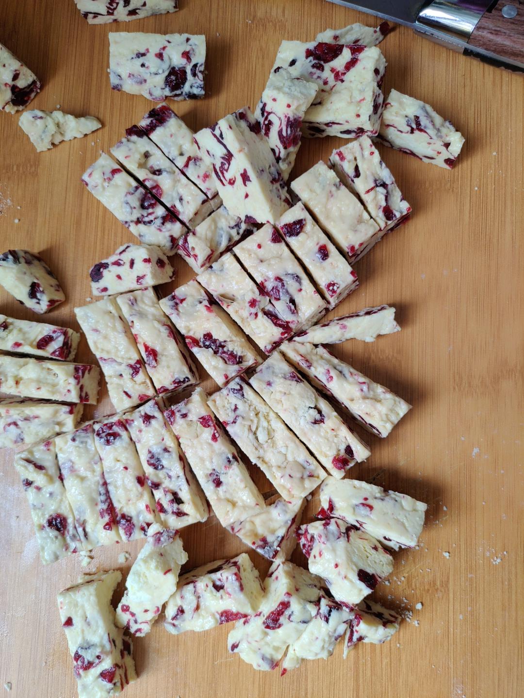 牛轧糖（不甜腻不粘牙）