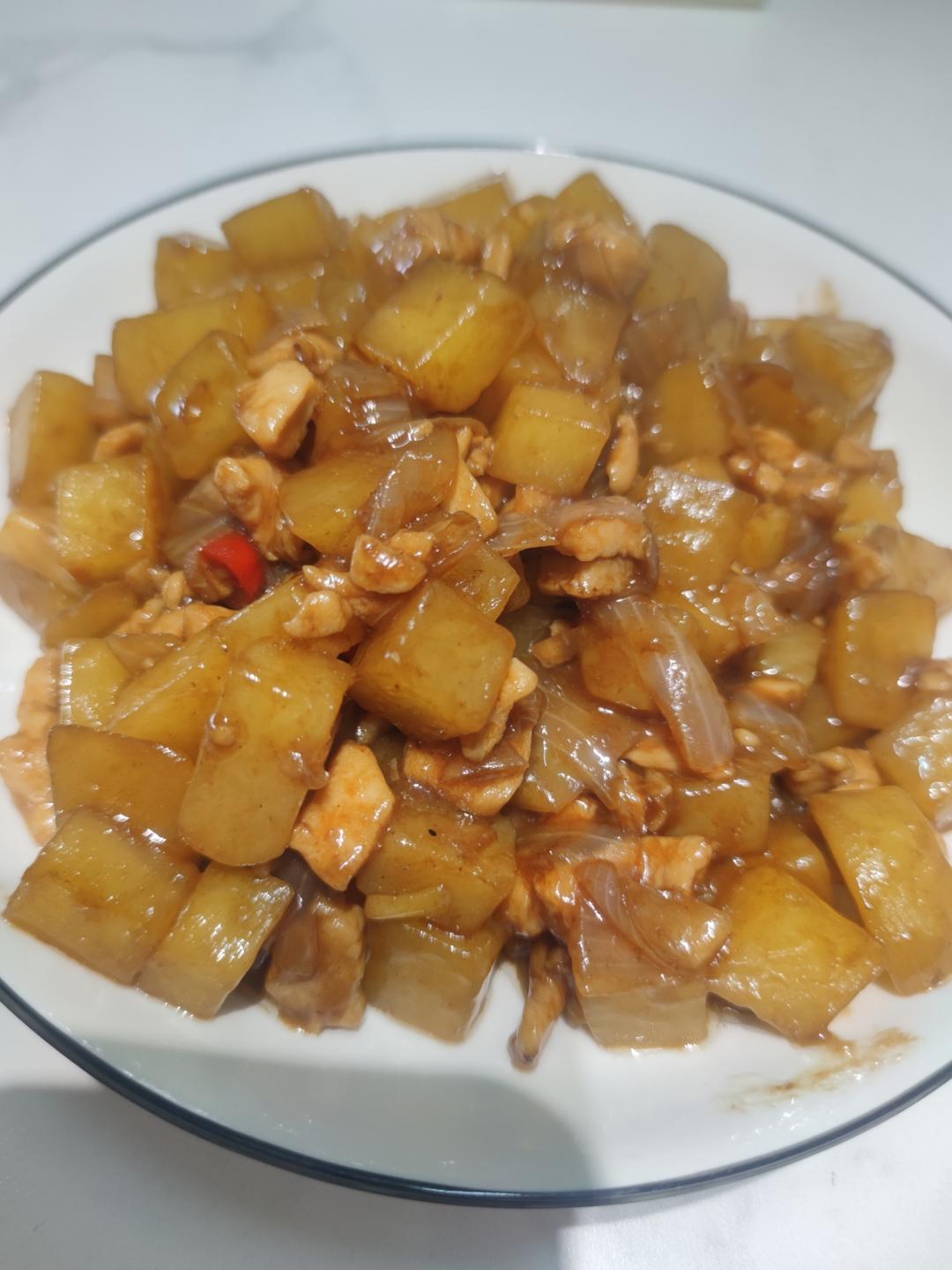 鸡胸肉焖土豆