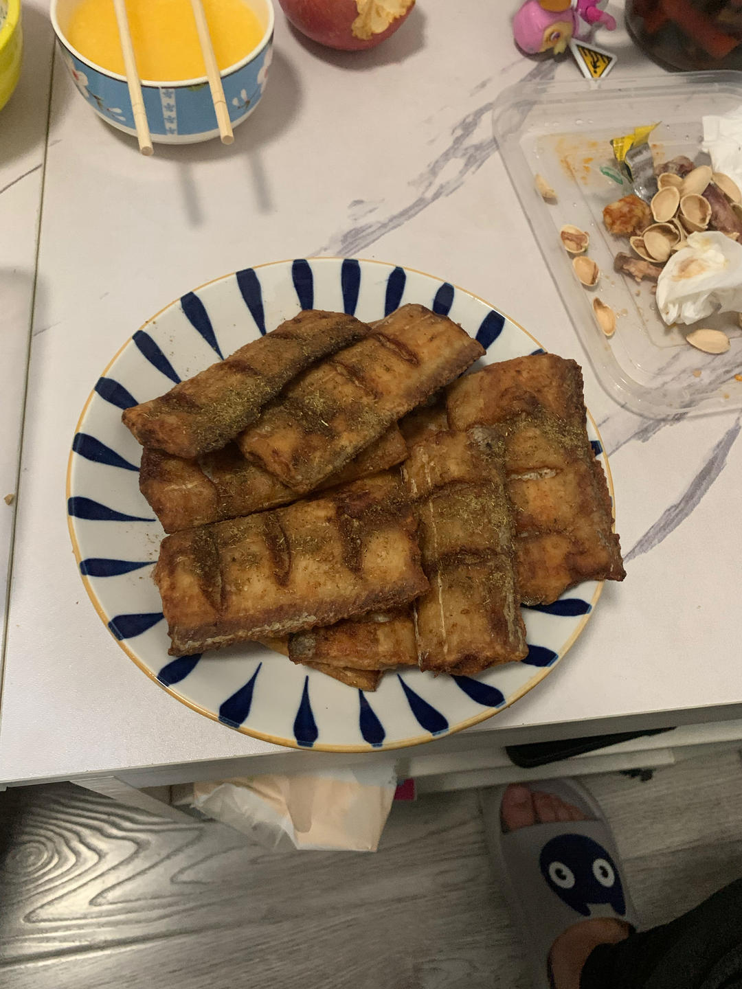 炸带鱼段(一点小窍门油就不浑了)