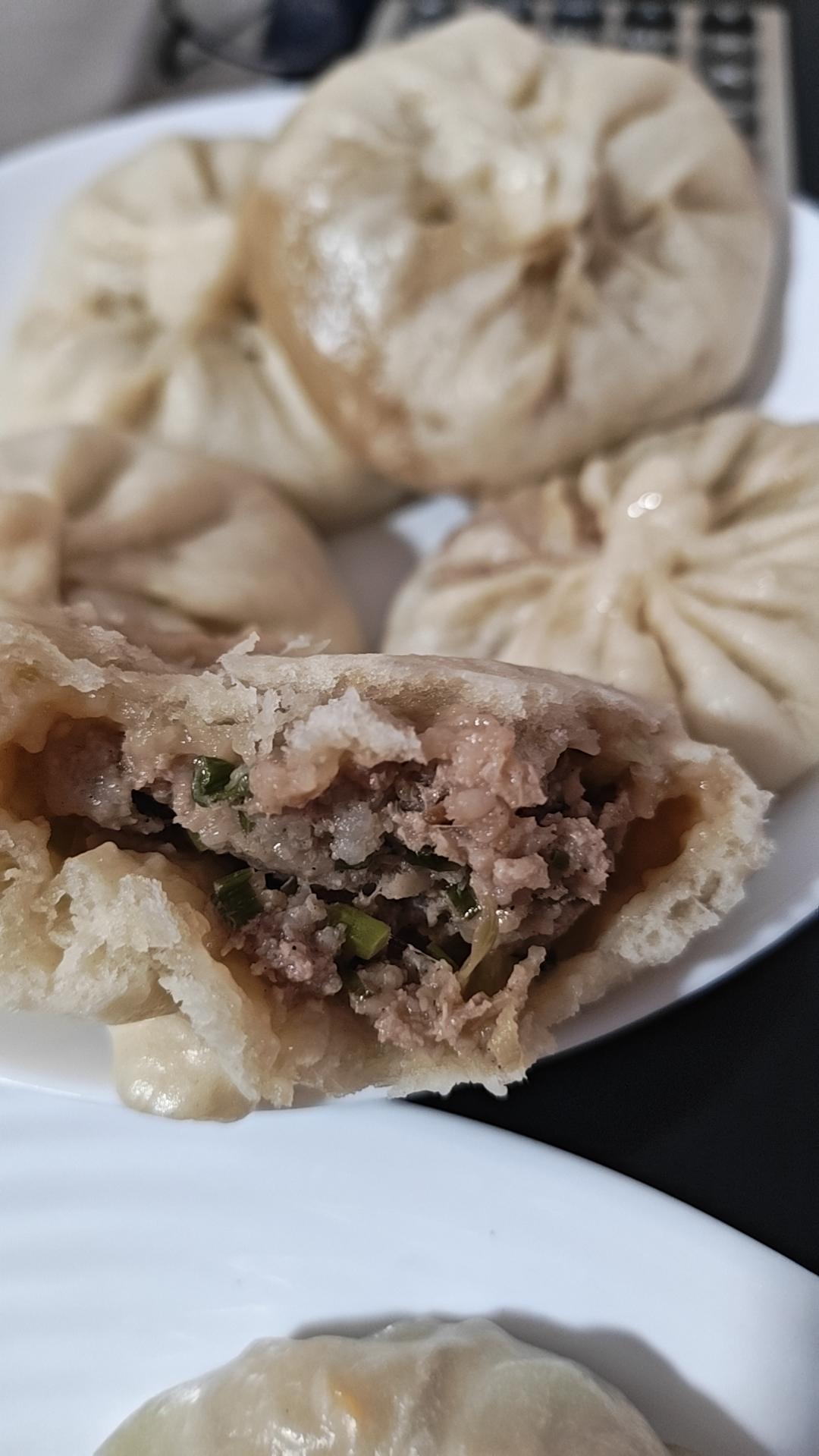 鲜肉大包子（村驴）