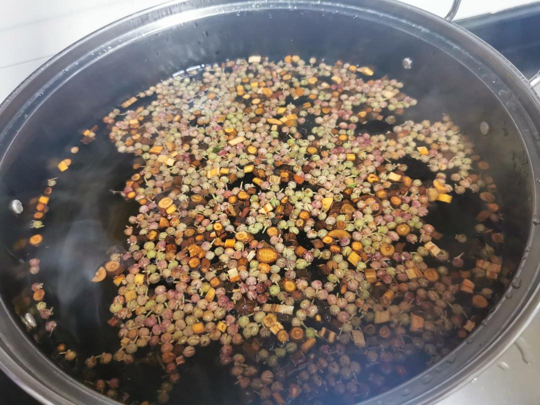 【预防冻疮】桂枝花椒熬汤