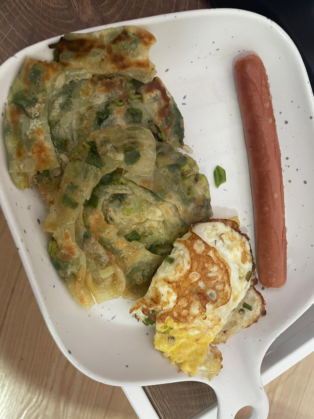 馄饨皮葱油饼