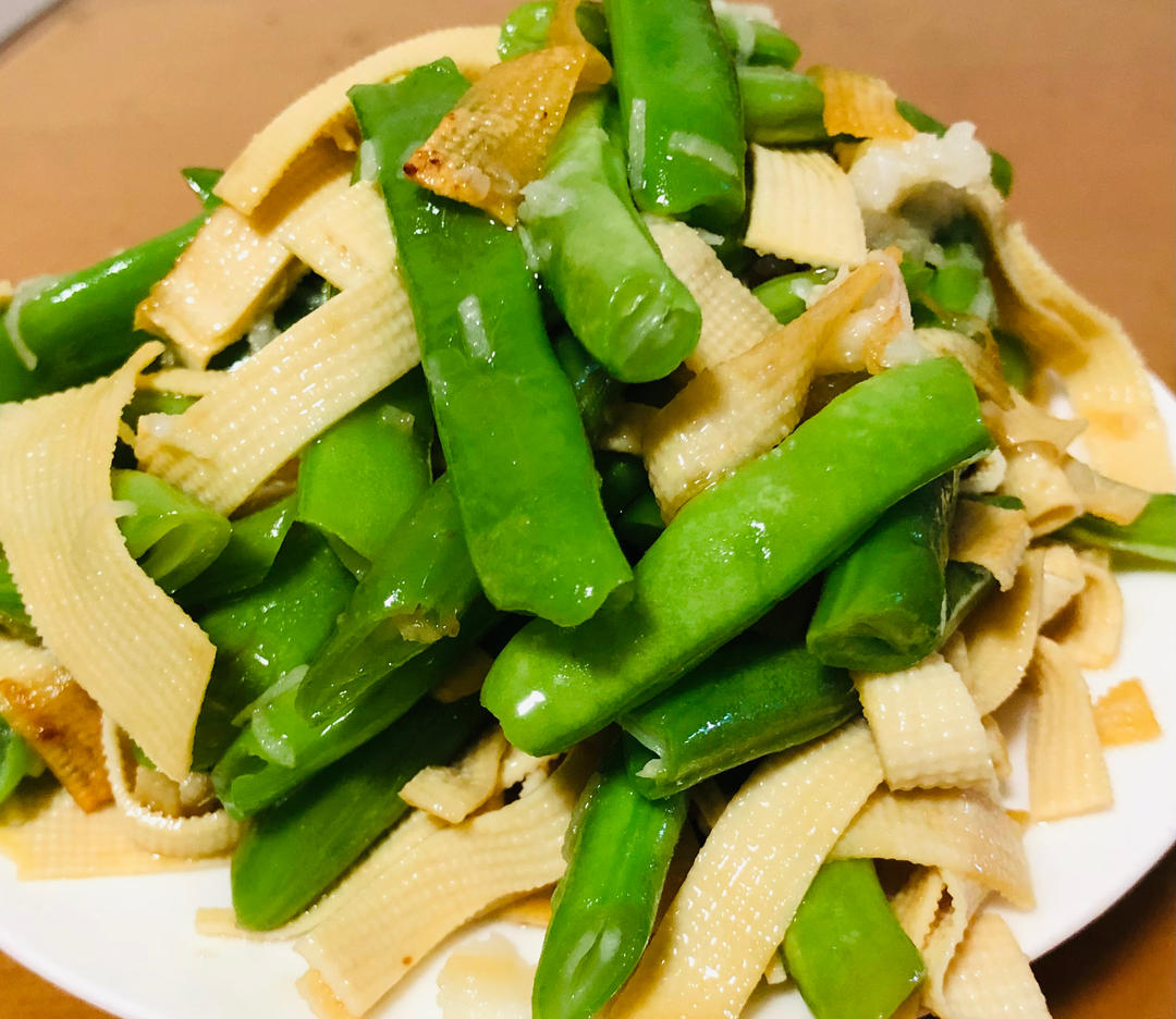 豆角炒豆腐丝