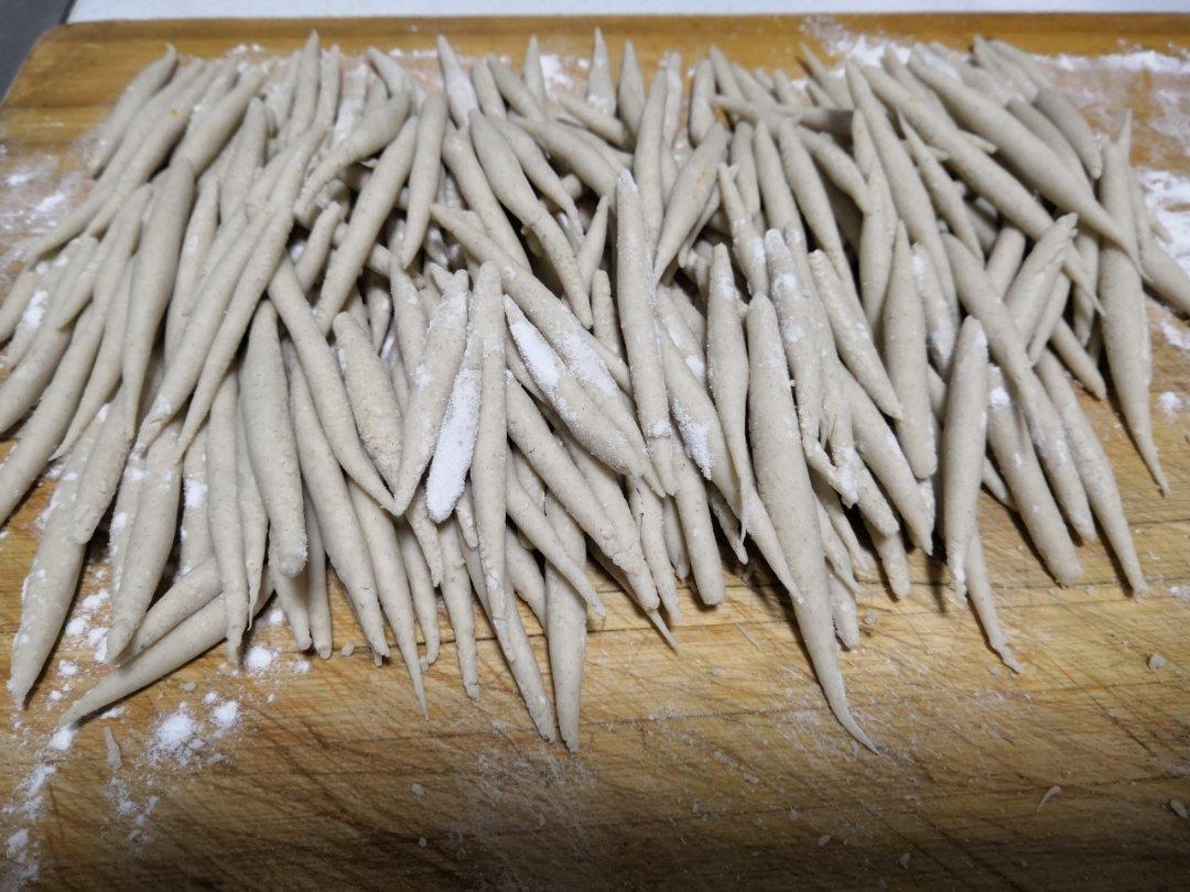 秒杀西贝莜面村的羊肉莜面鱼鱼