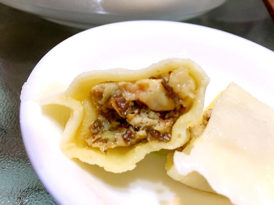 鲜掉眉毛的 三鲜水饺~
