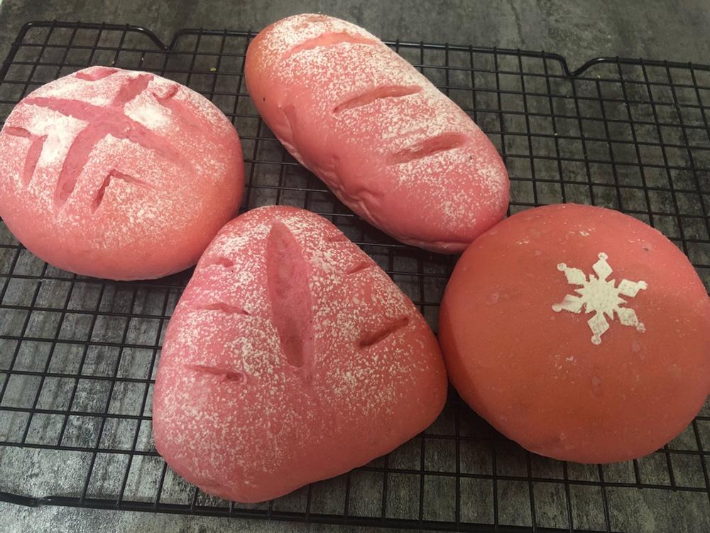 火龙果麻薯软欧