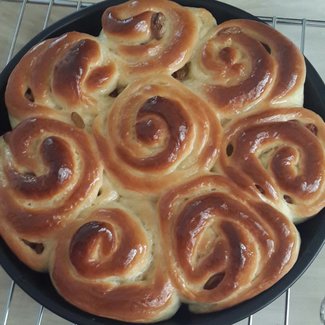蜂蜜红提牛奶小面包