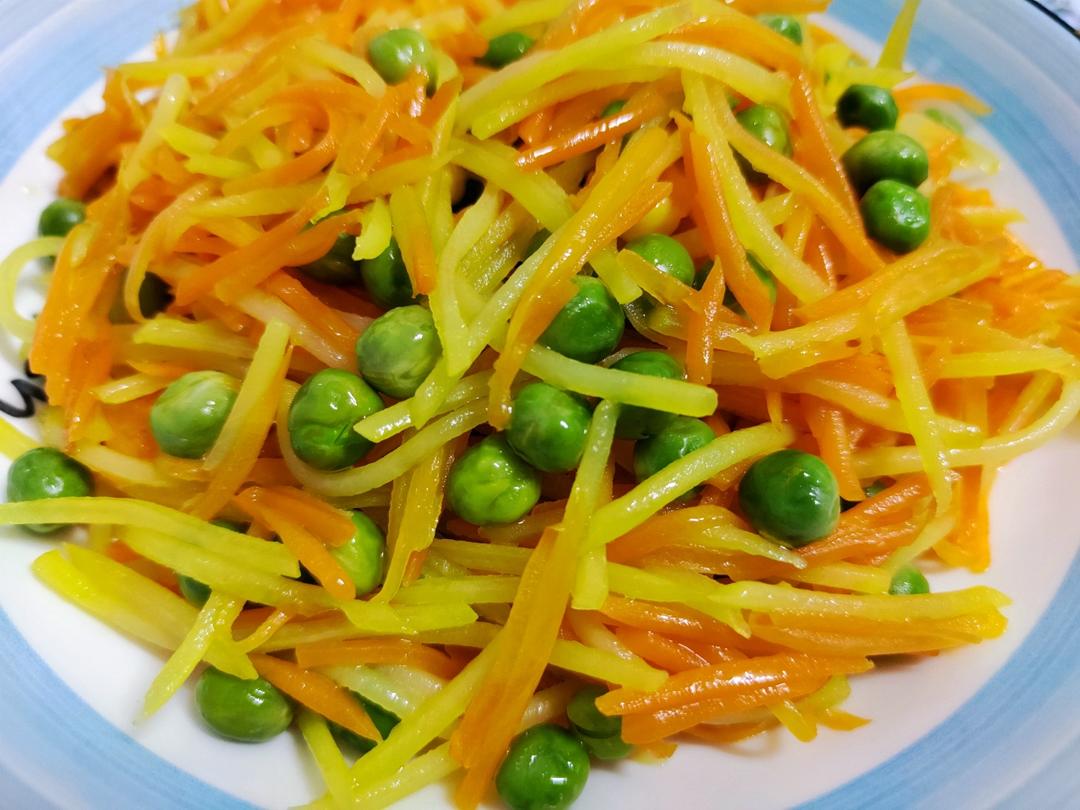 炒胡萝卜土豆丝