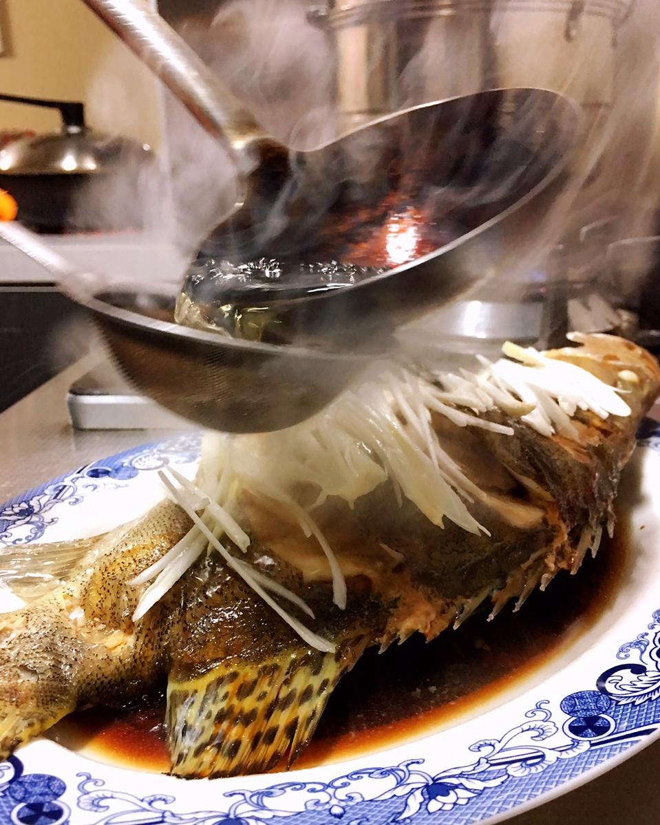 清蒸鱼～娃爸一招儿鲜(附小视频)