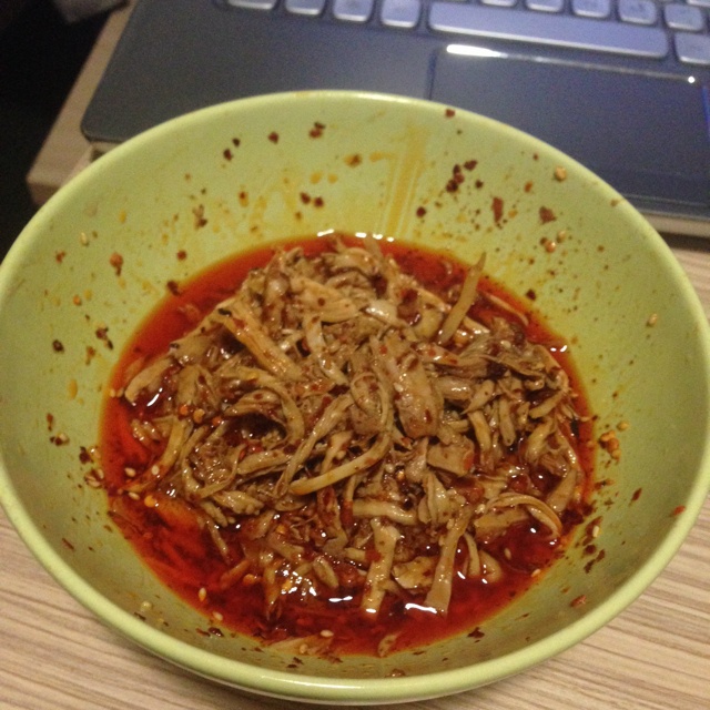 凉拌鸡丝