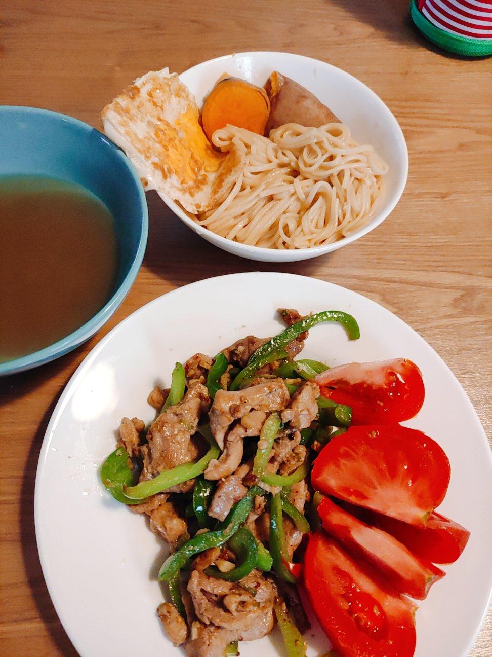 家常菜青椒炒肉