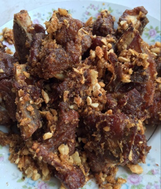 金牌蒜香排骨