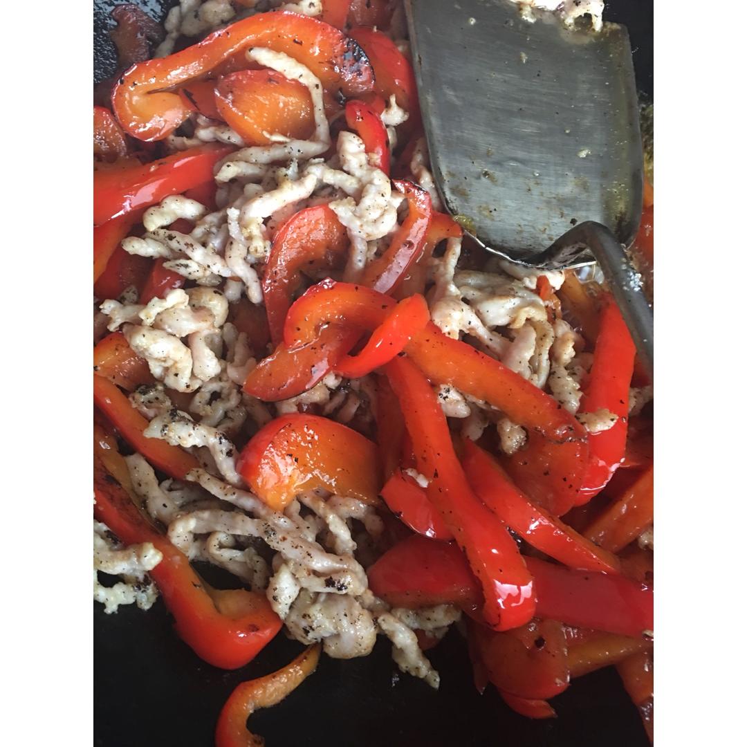 红辣椒炒肉