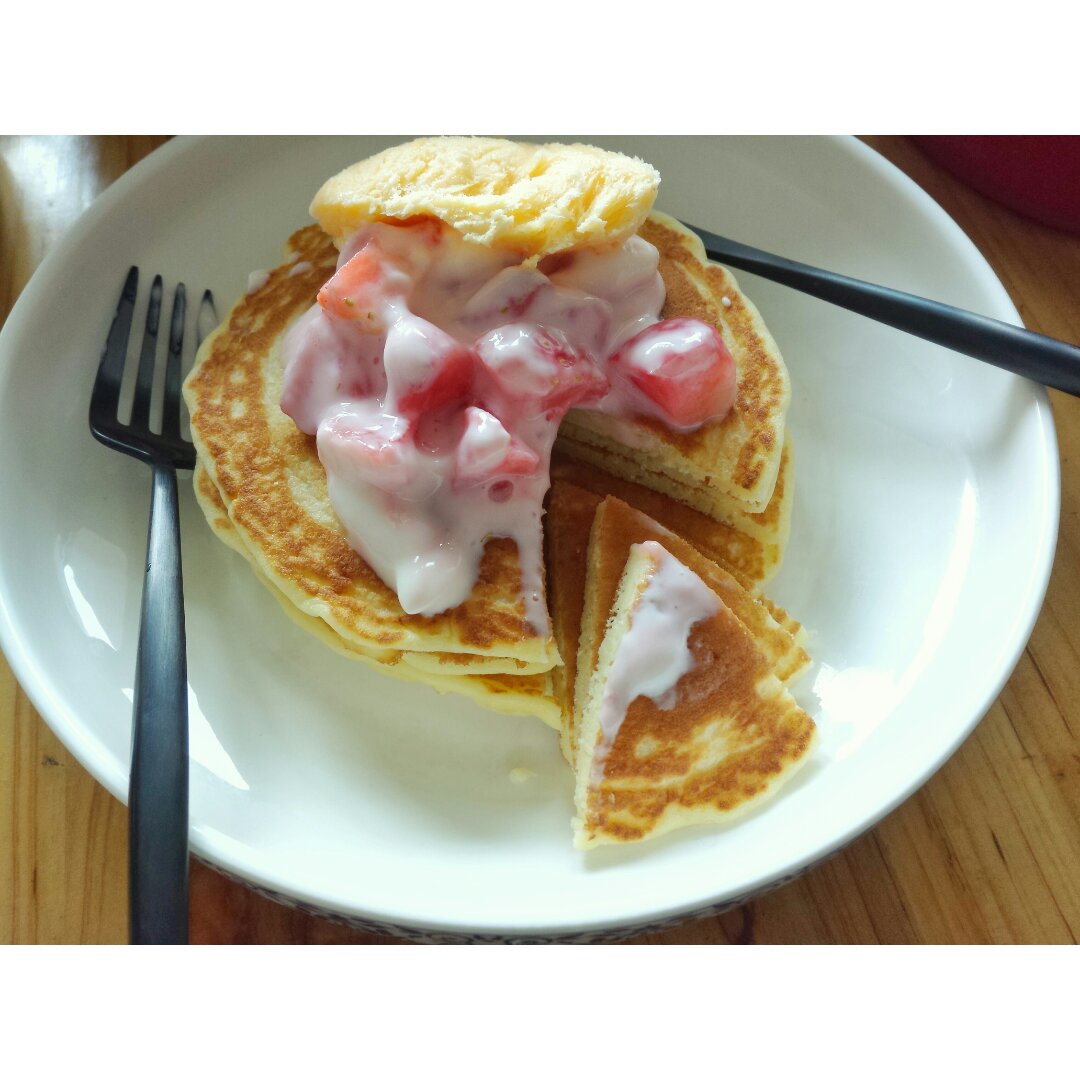 草莓松饼