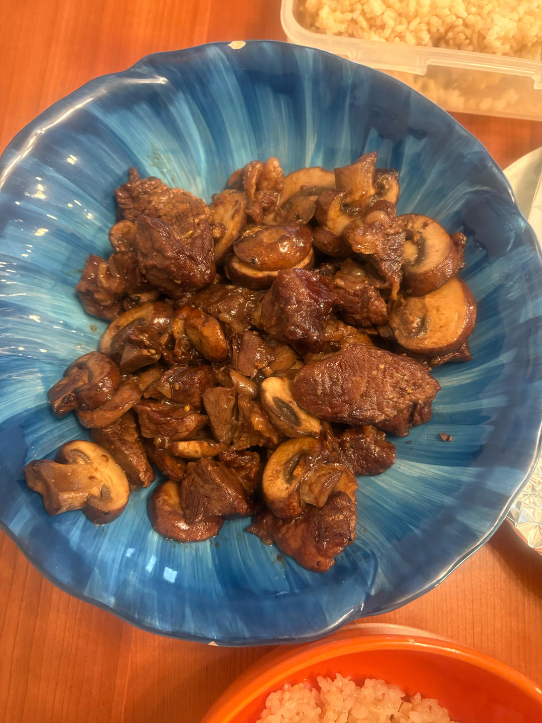 蒜香口菇牛肉粒