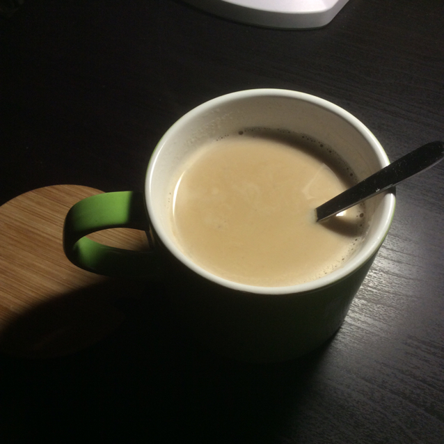 浓浓的锅煮奶茶