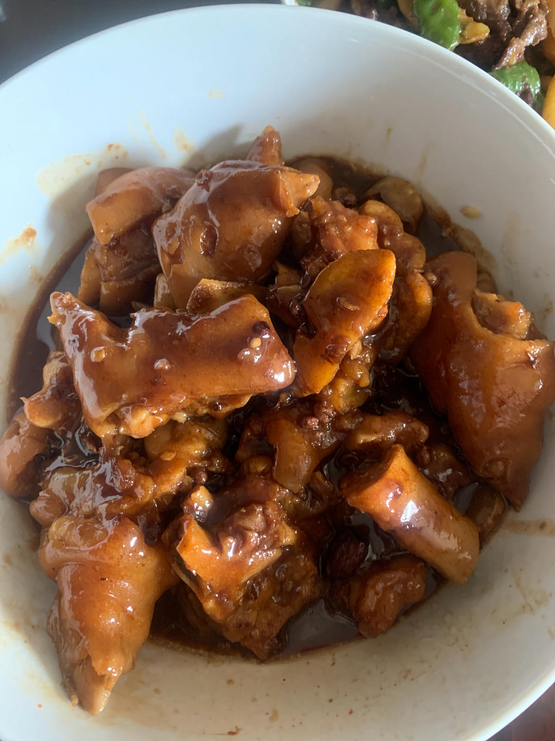 美味的家常菜：红烧猪蹄