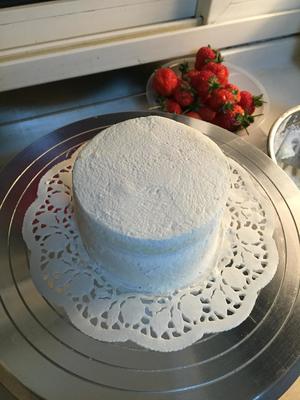 草莓奶油蛋糕的做法 步骤8