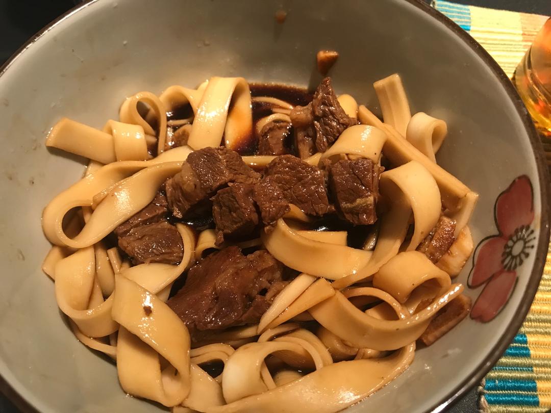 正宗台湾红烧牛肉面