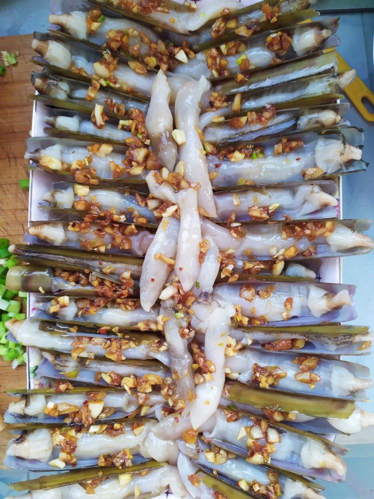 蒜蓉粉丝蛏子