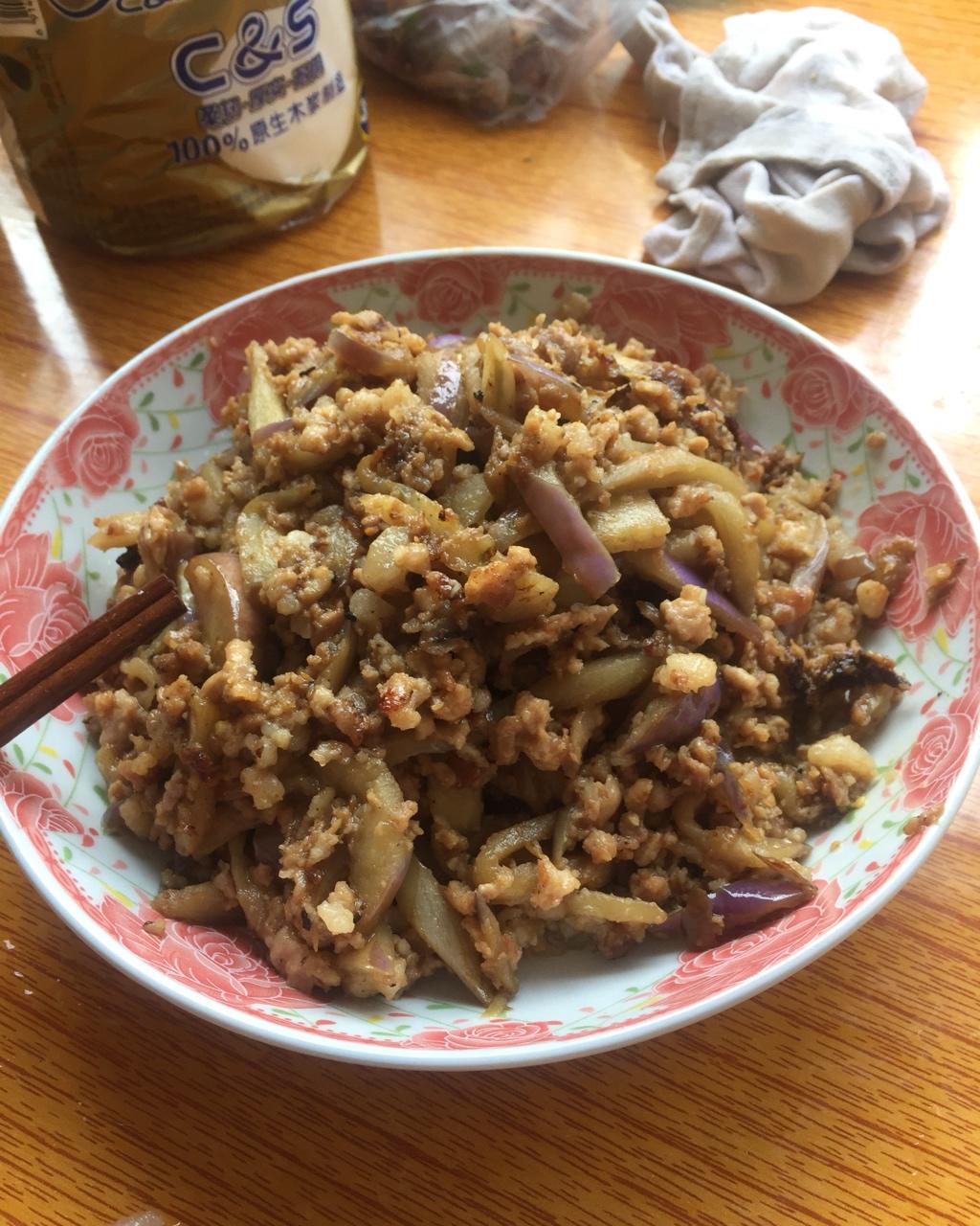 红烧肉沫茄子