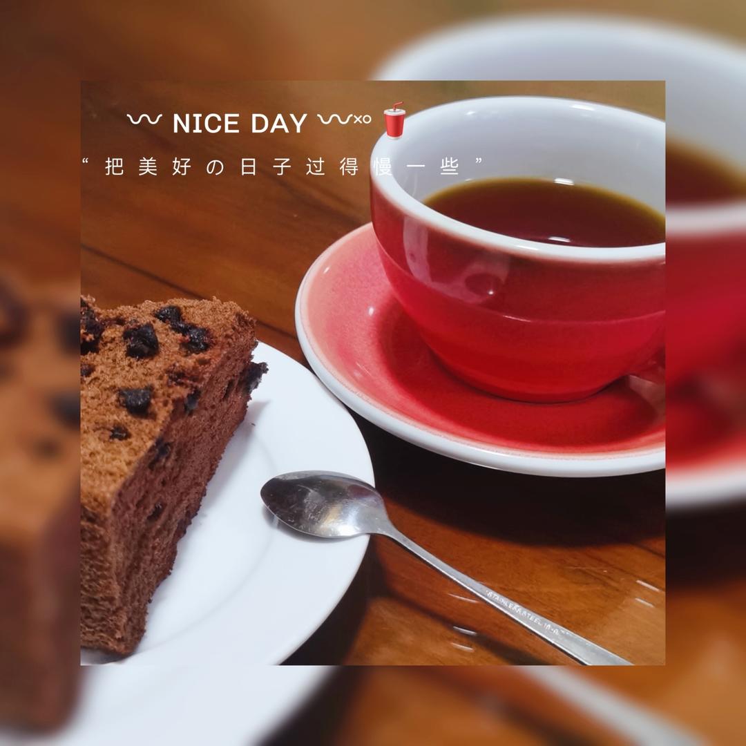 巧克力戚风蛋糕。风味浓郁不消泡，超详细做法