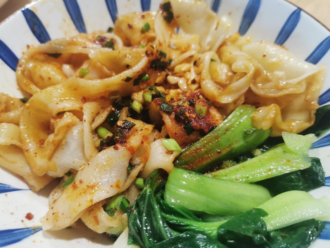 油泼面 配料是精髓