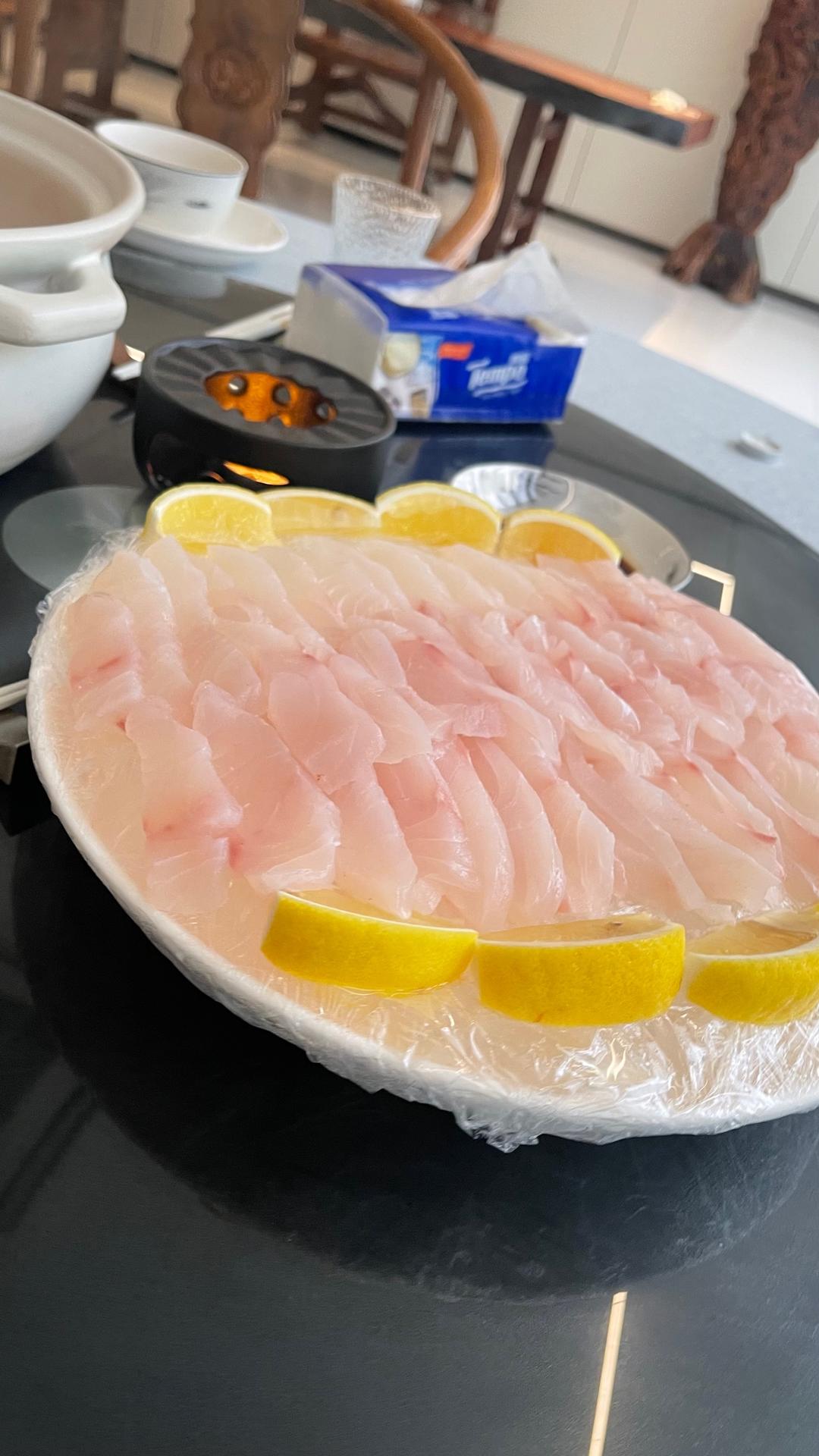 生吃大眼鸡生鱼片的做法