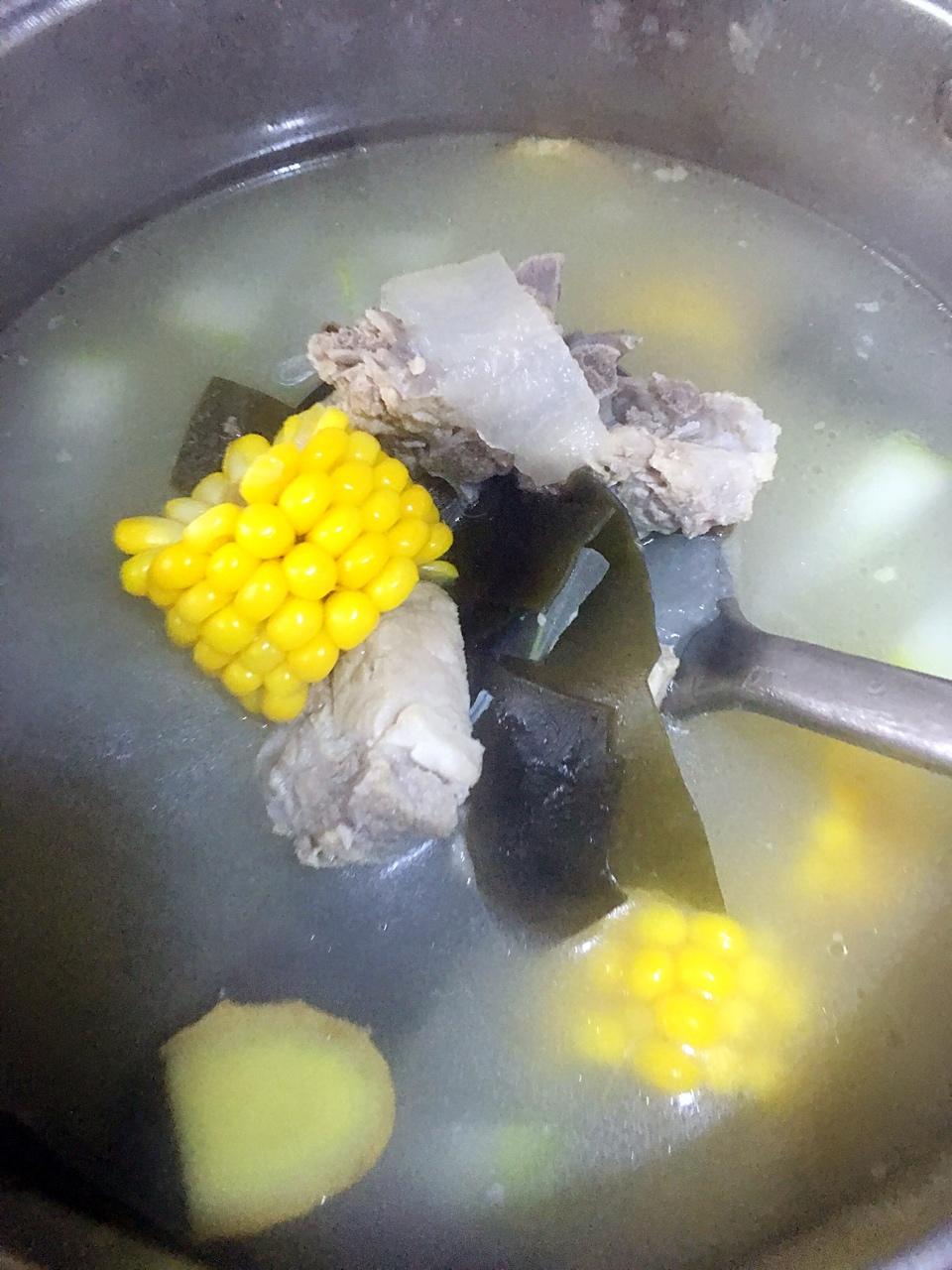 冬瓜排骨海带汤